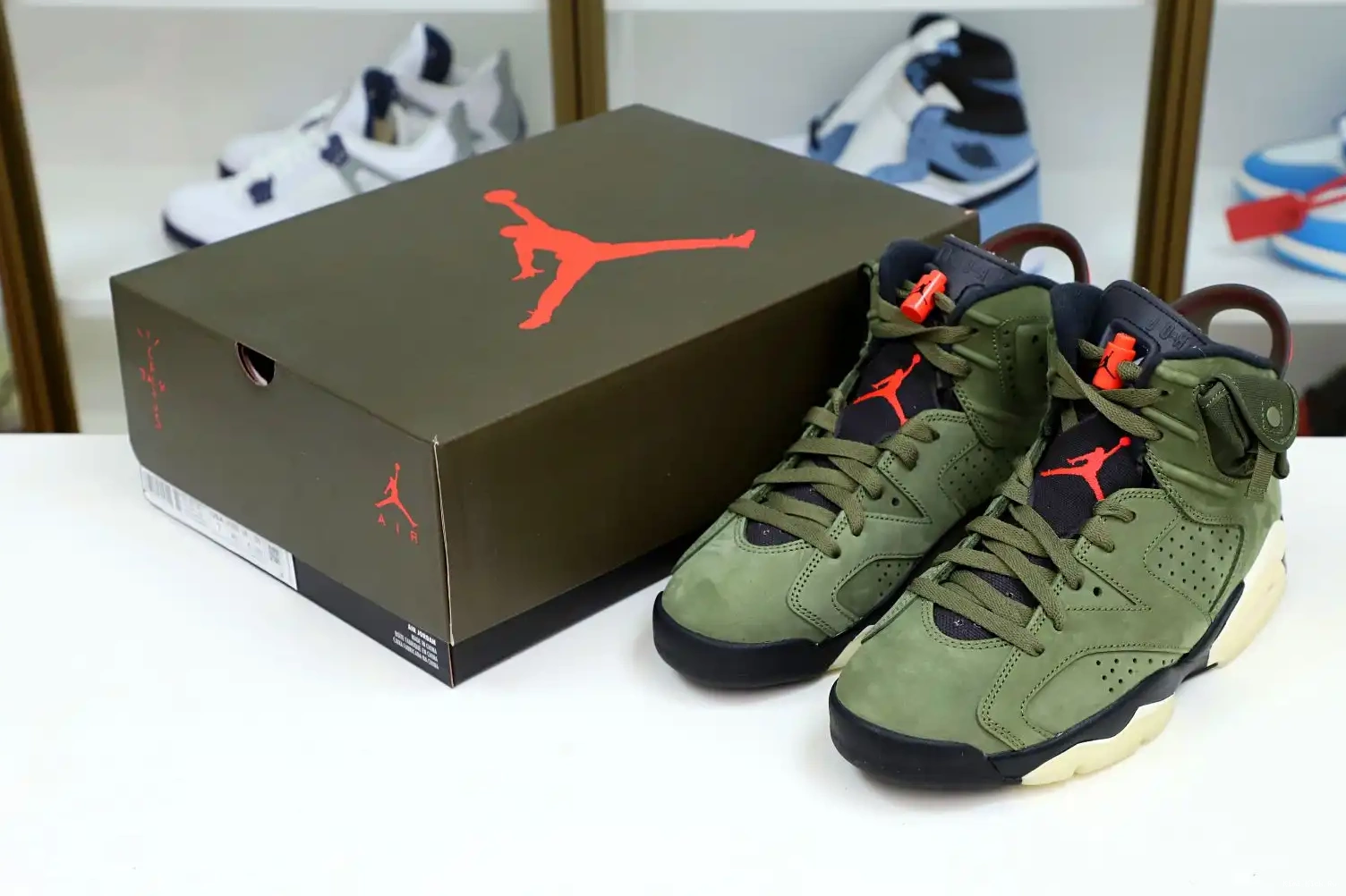X RETRO JORDAN 6 Kimikick 'OLIVE' SCOTT TRAVIS AIR 0814